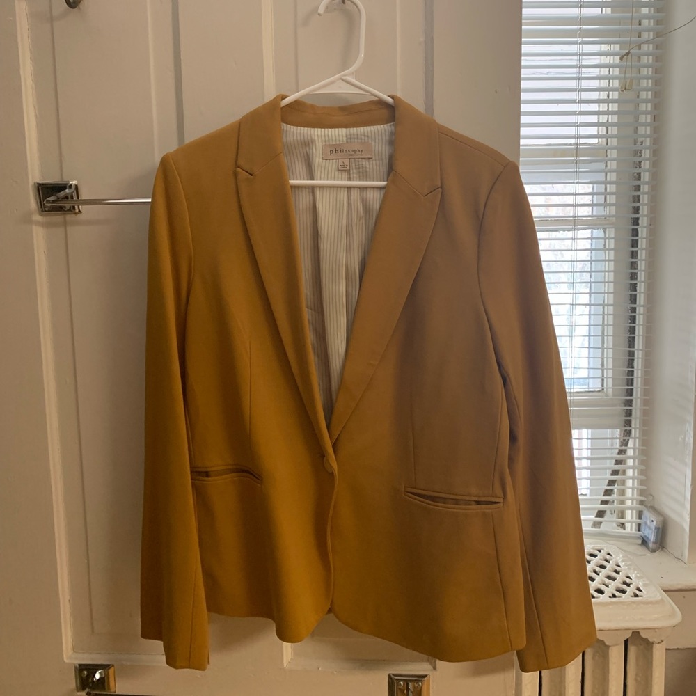 Mustard yellow blazer